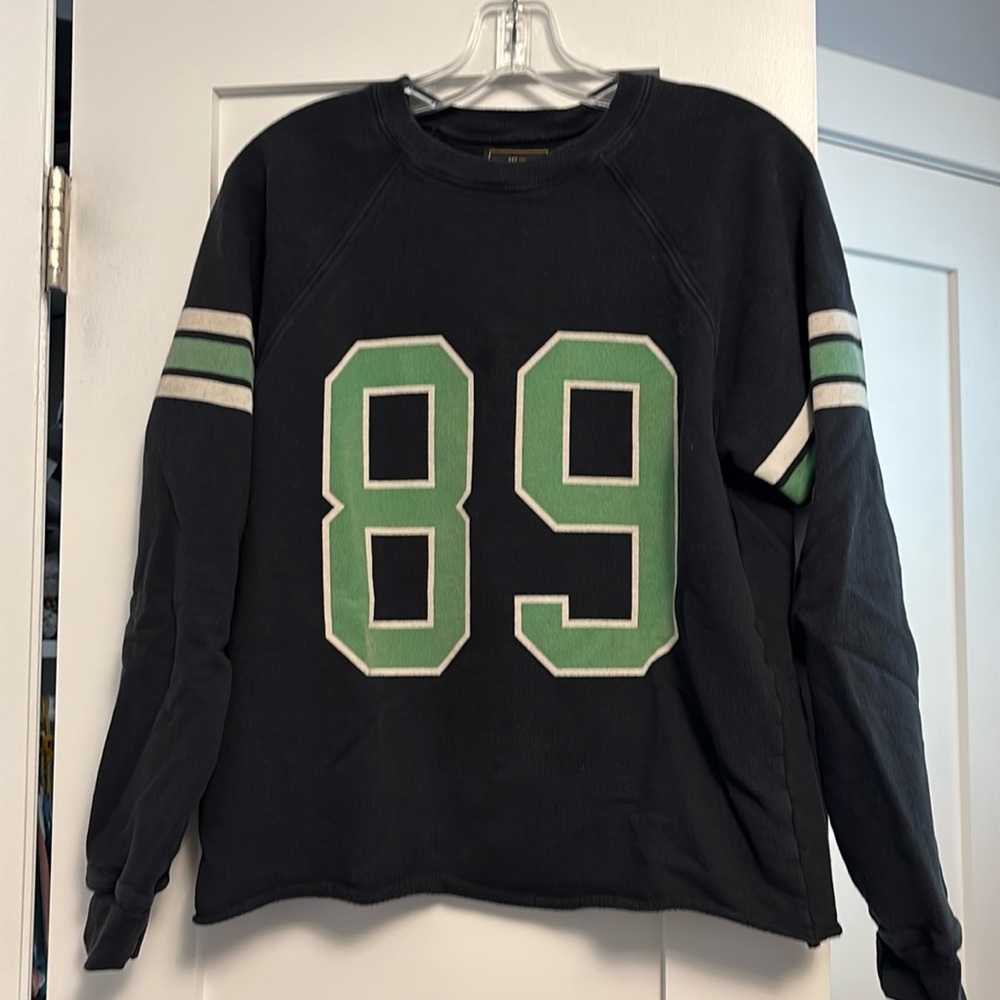 Retro brand sport sweatshirt size Xsmall